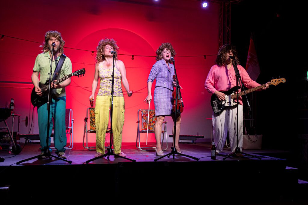 Szenenbild aus IM OSTEN (2)