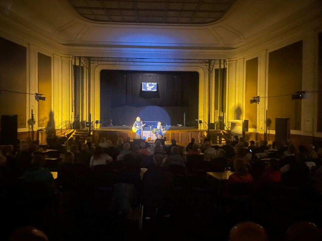 Dirk Zöllner & Julian Wolf "Betreutes Musizieren" - Impressionen vom Abend