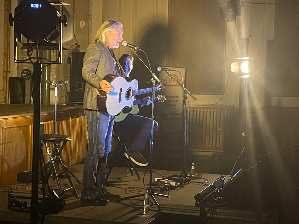 Dirk Zöllner & Julian Wolf "Betreutes Musizieren" - Impressionen vom Abend